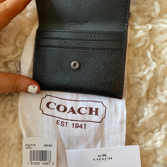 Bear card pouch - Picture 3 of 3